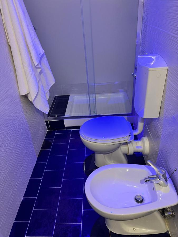 Guest House Biondi Рим Экстерьер фото